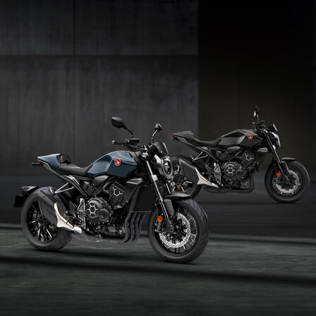 Honda CB1000R Black Edition em Azul metalizado Mate Jeans