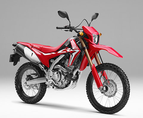 CRF250L vista a 3/4 da frente lateral direita