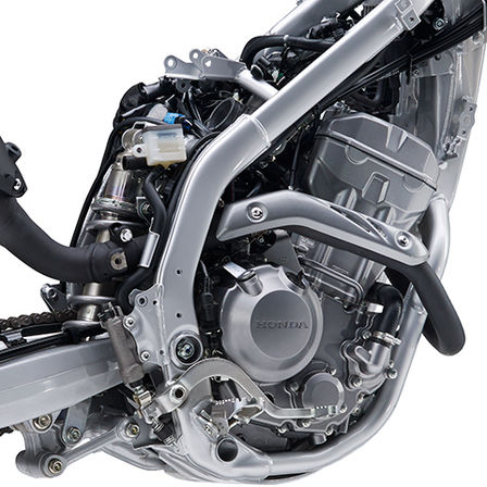 CRF250L zoom sobre o motor