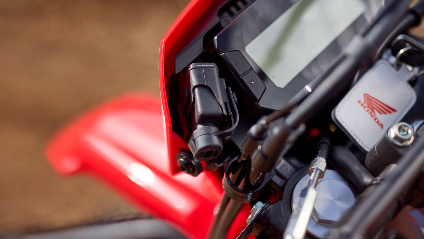 Carregador USB tipo C da CRF300L