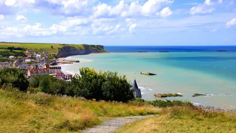 Vista das praias do Dia D em Arromanches les Bains, Normandia, França