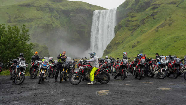 Condutores da Honda Adventure Roads celebram o fim da sua aventura.