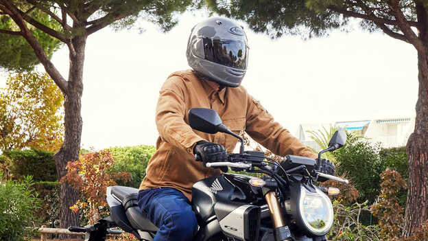 Capacete com certificação CE