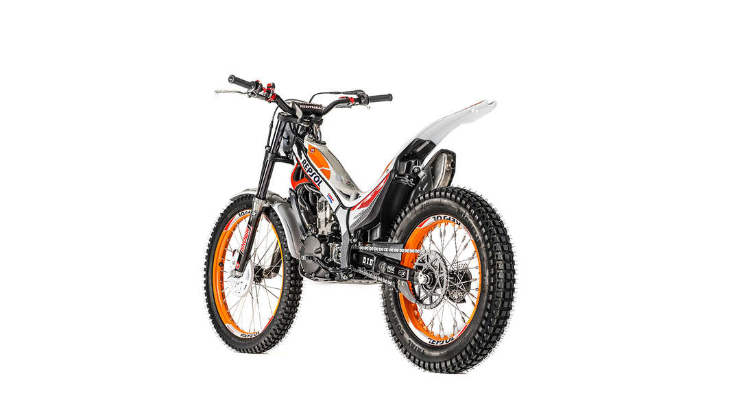 Honda Montesa Cota 4RT 301RR race replica vista lateral a três quartos