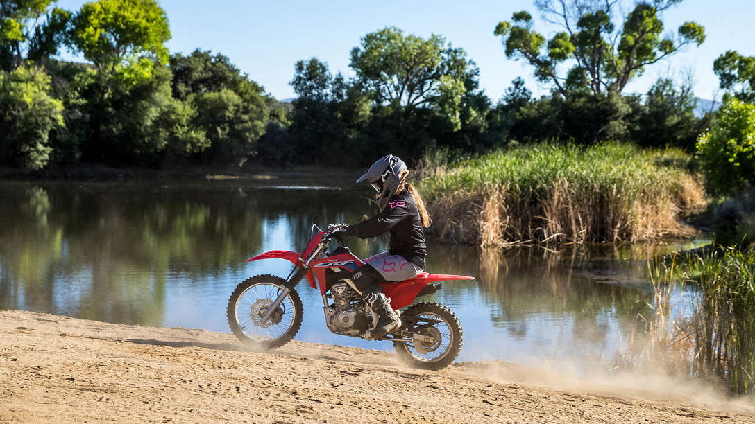 CRF125F Melhor moto, melhor condutor