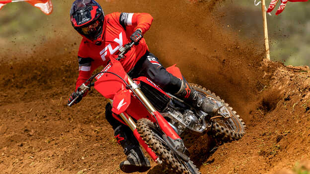 Garfos Showa USD de 49 mm para CRF450R