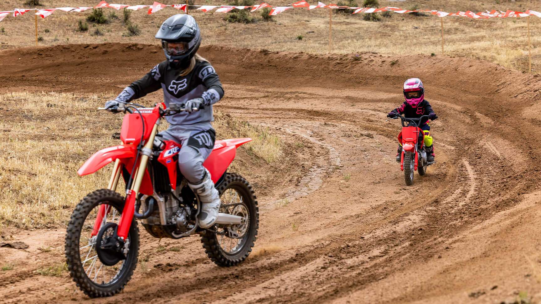 crf50f e criança