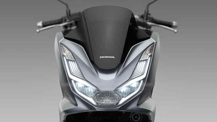 Honda PCX125 - Iluminação LED completa