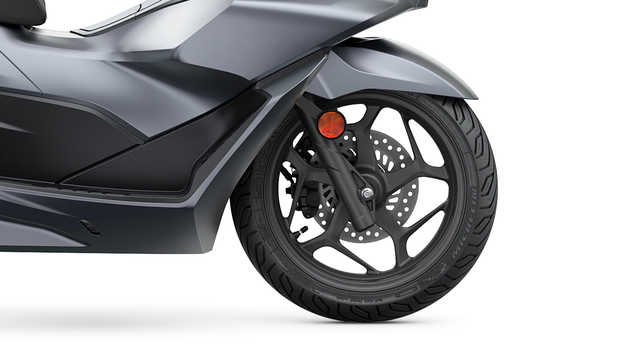 Honda PCX125 - Novas jantes com pneus maiores