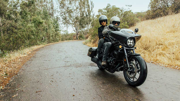 Imagem dinâmica da CMX1100 em estrada