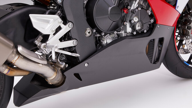 Honda CBR1000RR-R Fireblade Carenagem Inferior em Carbono