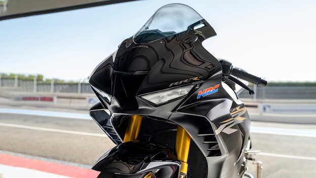 Honda CBR1000RR-R-R Fireblade SP com Sistema HRC de Admissão Direta do Ar