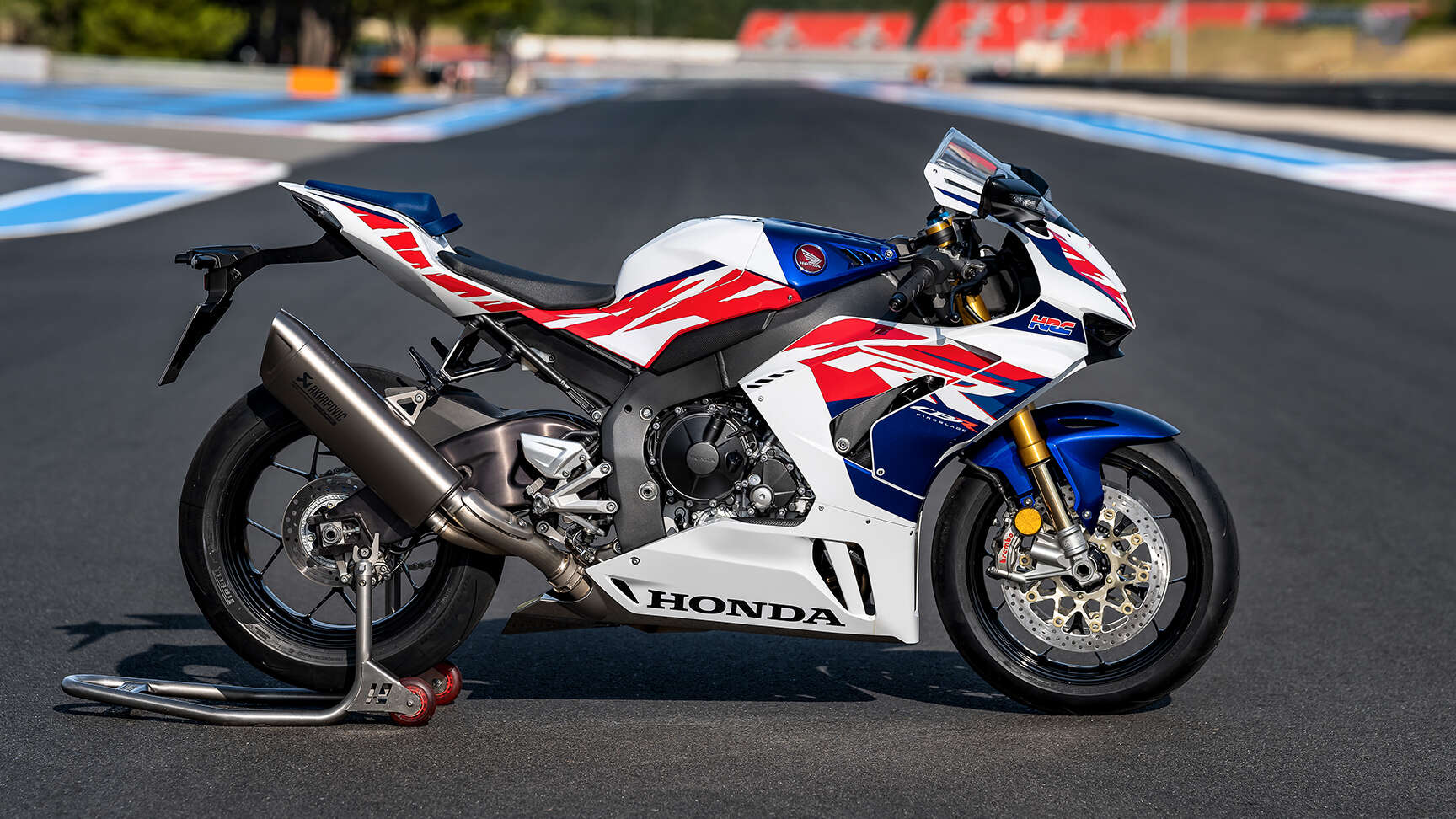 Honda CBR1000RR Fireblade 2009-2010 Service Kit: Motul Oil & K&N Filter