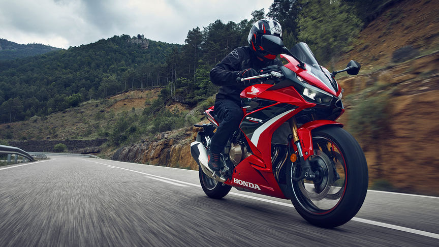 CBR500R A Nossa Mais Pequena Super-desportiva
