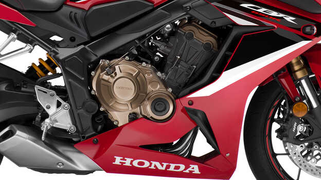 MOTOR DE QUATRO CILINDROS