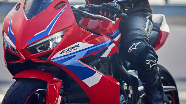 Detalhe do estilo da Honda CBR650R