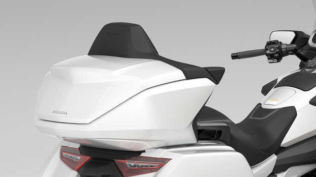 Honda Gold Wing Tour, Grande capacidade de armazenamento