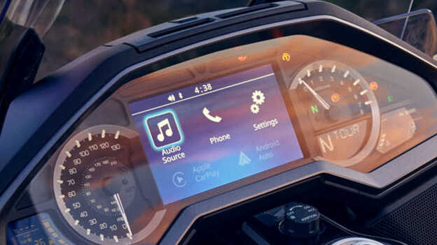 Honda GL1800 Gold Wing Tour, Infotainment para o condutor